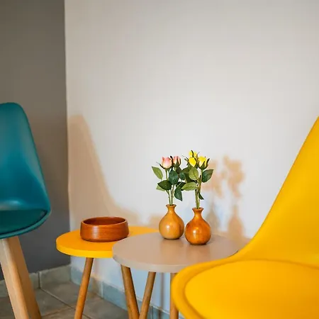 Jason Escape - Cozy Urban Gem * Kalamata