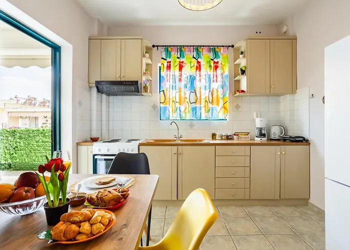 Jason Escape - Cozy Urban Gem Casa de Férias Calamata